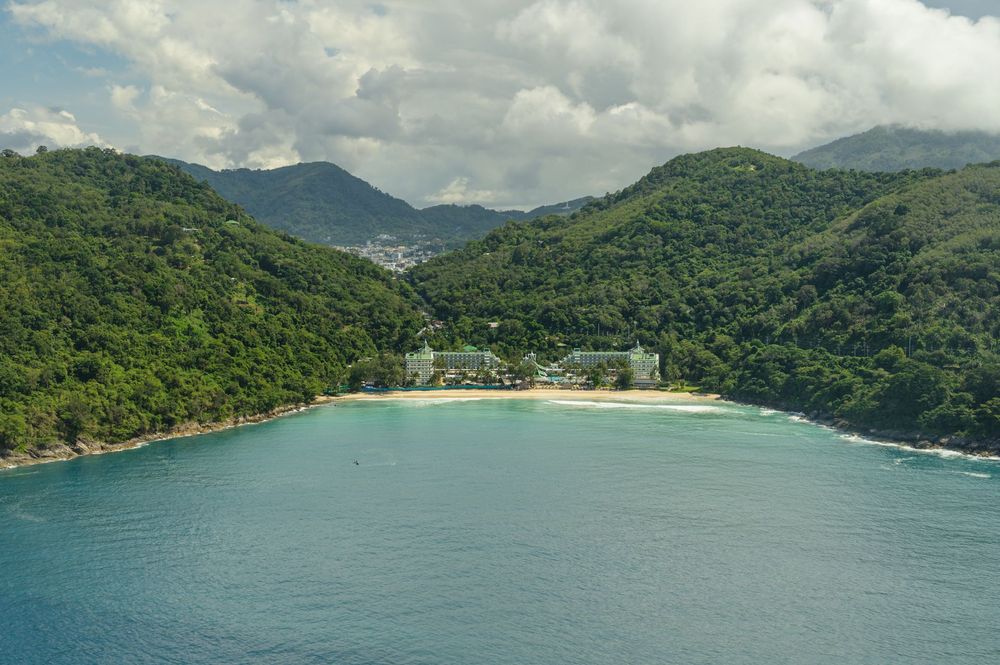 First-Timer's Guide to Booking a Helicopter Ride in Phuket: Common Questions Answered